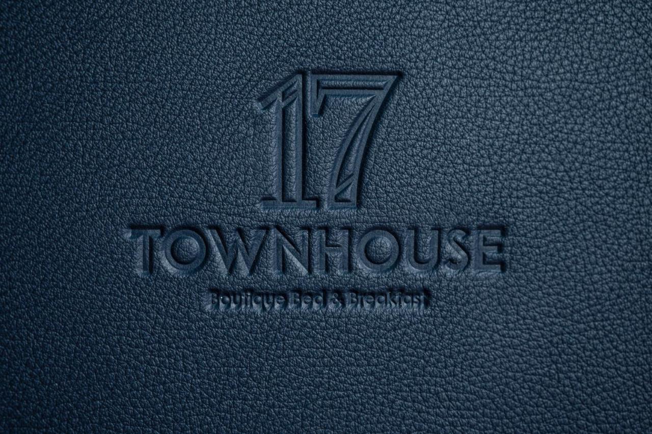 Townhouse17 Boutique Bed & Breakfast 빅토리아 외부 사진